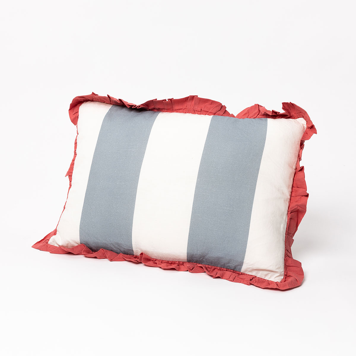 Almofada YUCATAN riscas com folhos rosa