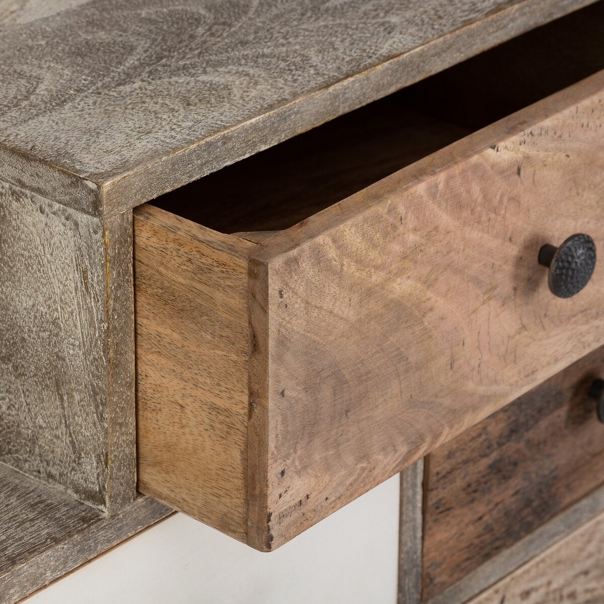 Aparador KOVAL em madeira mango com 8 gavetas