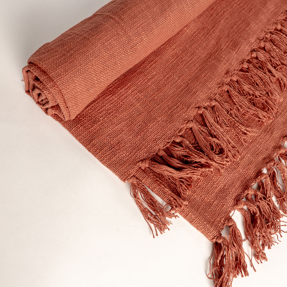 Manta terracota com franjas 125x150cm