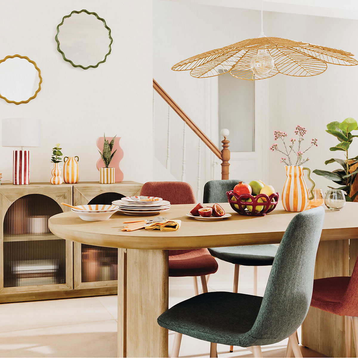 Cadeira ROKA verde de tecido,  Cadeira ROKA verde de tecido