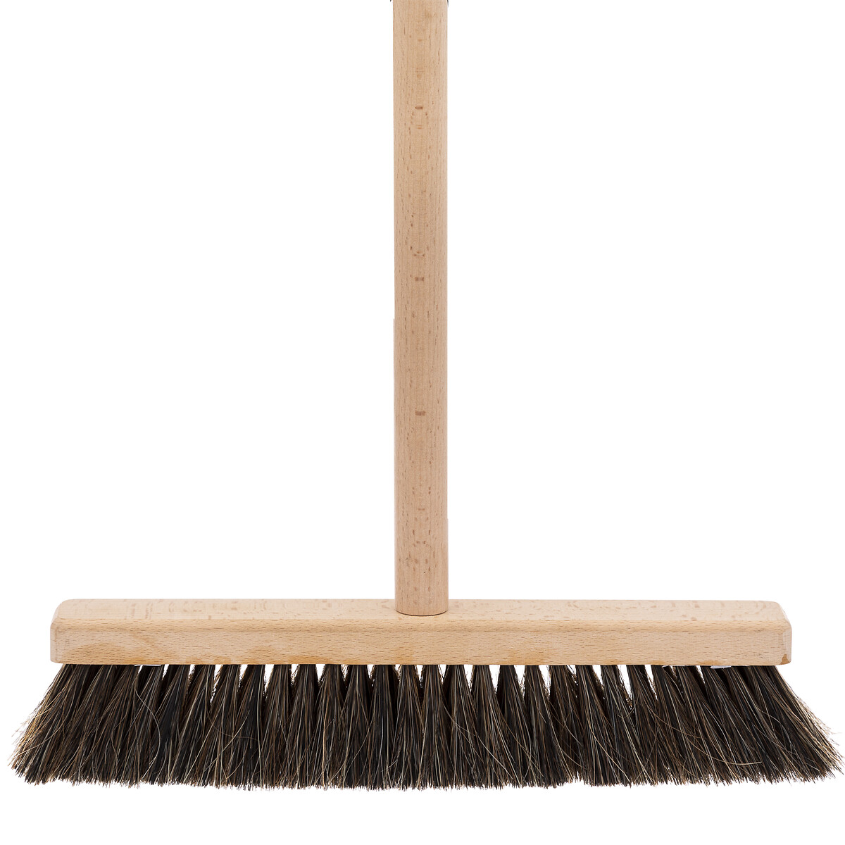 Vassoura de cabo em madeira 120cm,  Vassoura de cabo em madeira 120cm