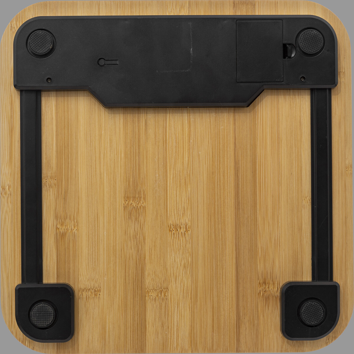 Balan&ccedil;a wc em bambu