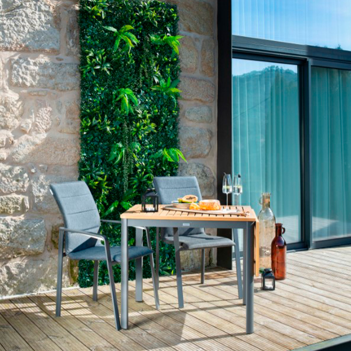 Mesa extens&iacute;vel FOLYA em alum&iacute;nio e madeira eucalipto