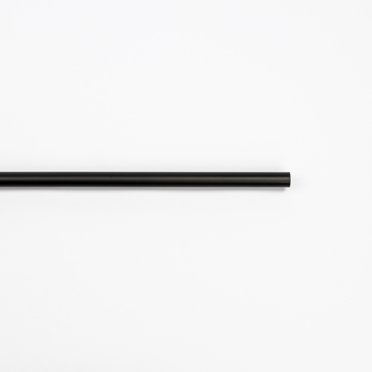 Tubo de ferro forjado extens&iacute;vel preto mate 185-350cm