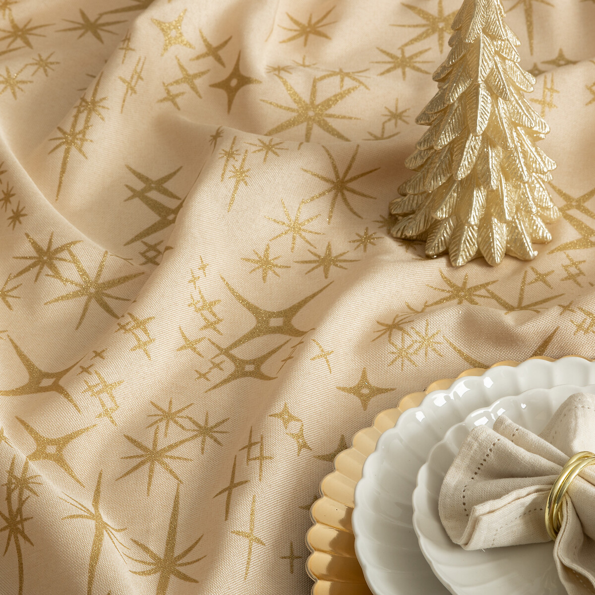 Toalha de mesa bege com estrelas 140x240cm