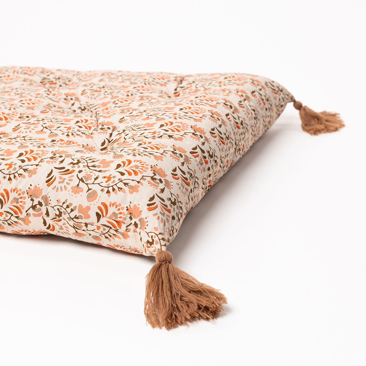 Coxim de ch&atilde;o WILD ROMANCE com tassels 60x120cm