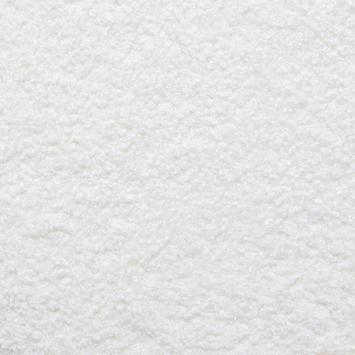 Pufe em pelo branco