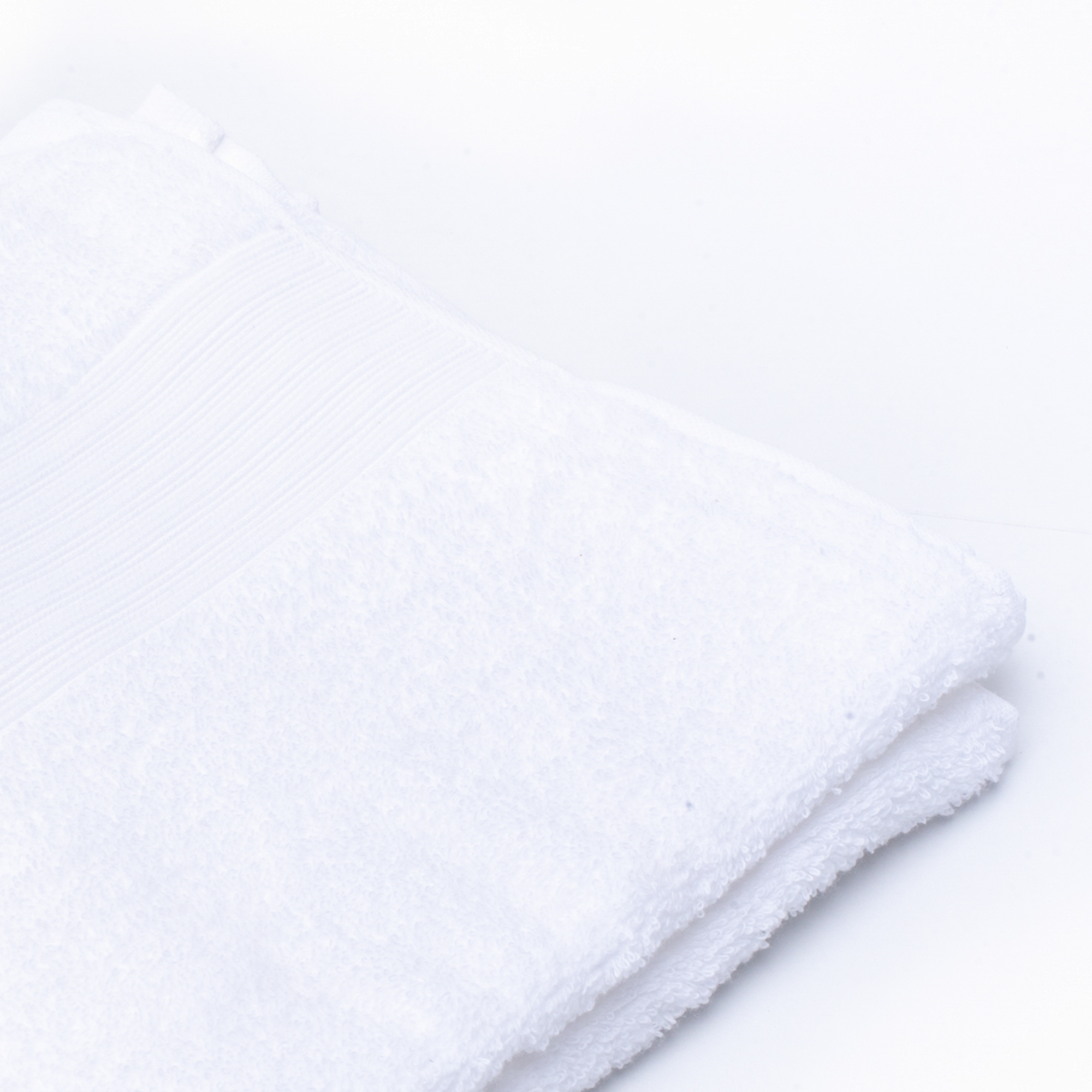 Toalha de m&atilde;os branca TIMELESS 50x100cm