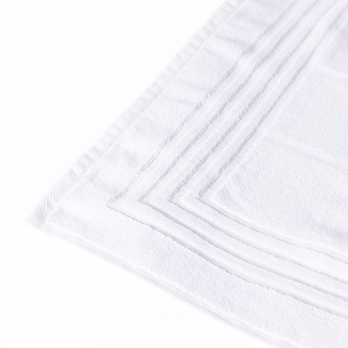 Tapete sa&iacute;da de banho ESSENZA branco 50x70cm