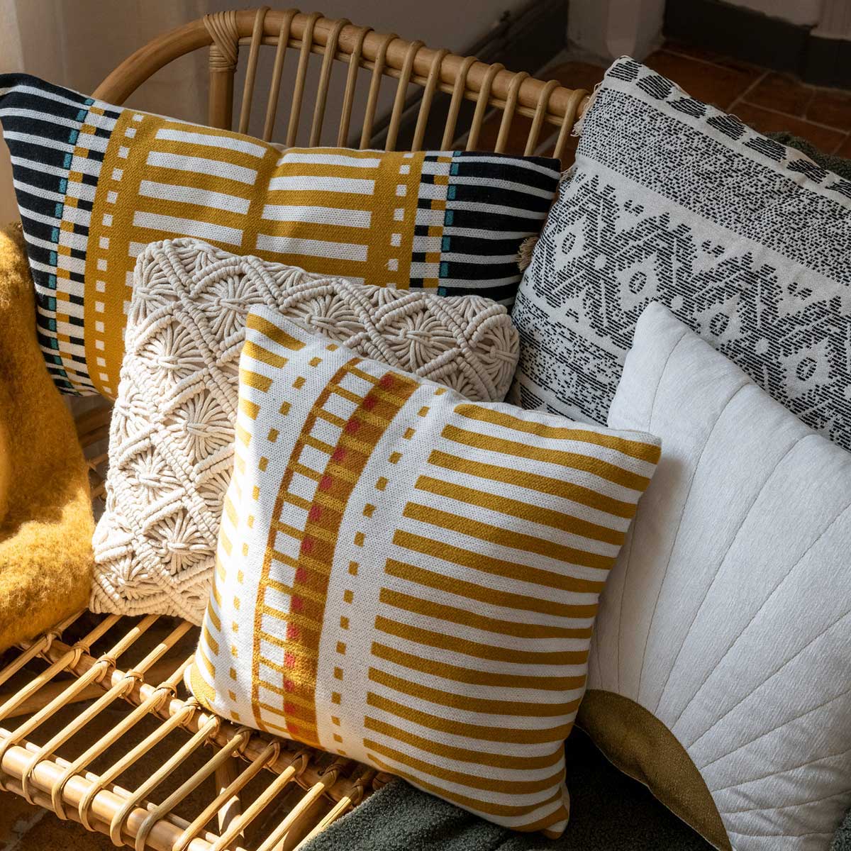 Almofada Macramé Cru 40x40cm