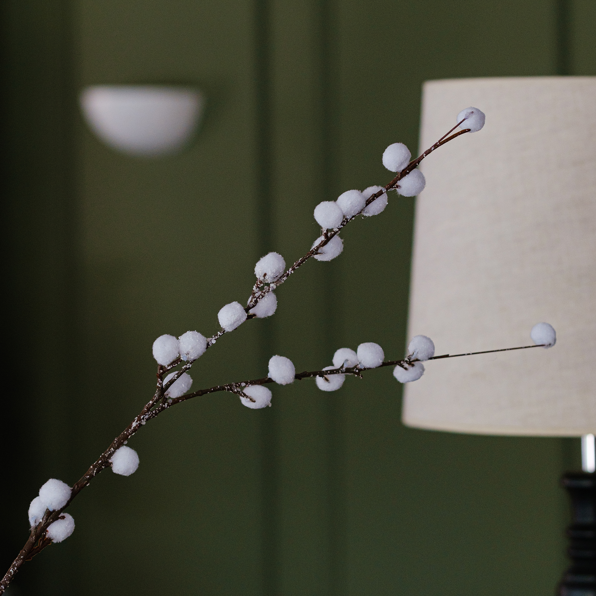 Haste Decorativa Com Bagas Brancas