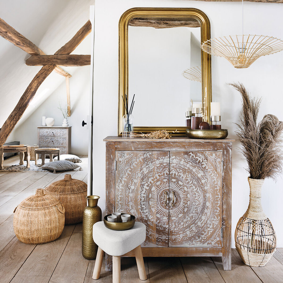 Centro de mesa OASIS dourado martelado 30,5cm