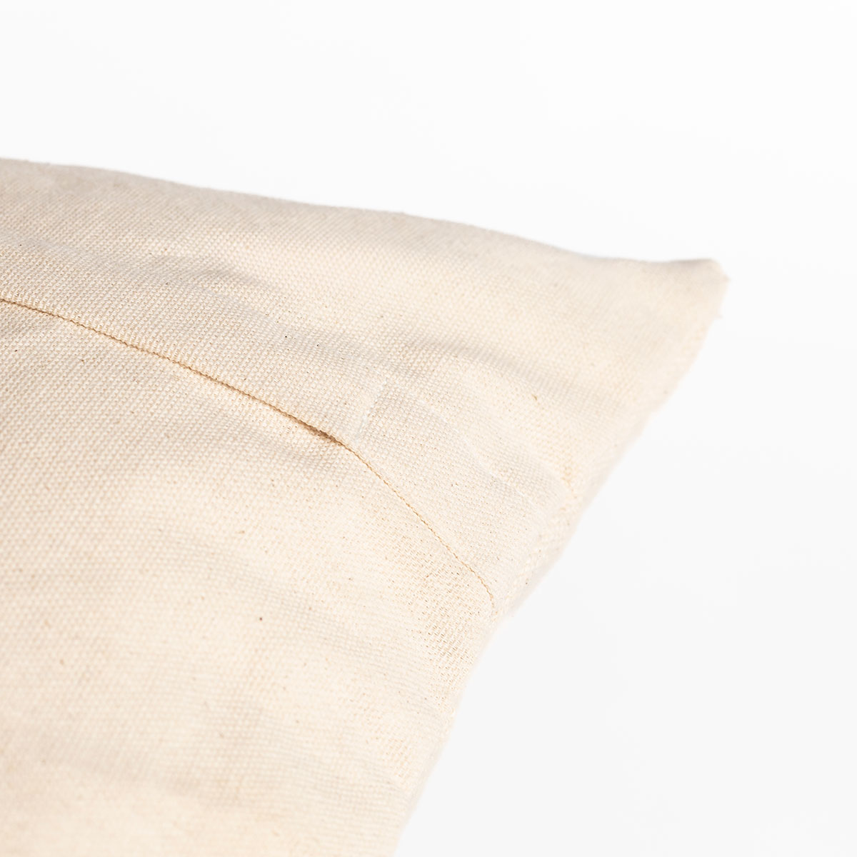 Almofada bordada BELLE com flores 30x50cm