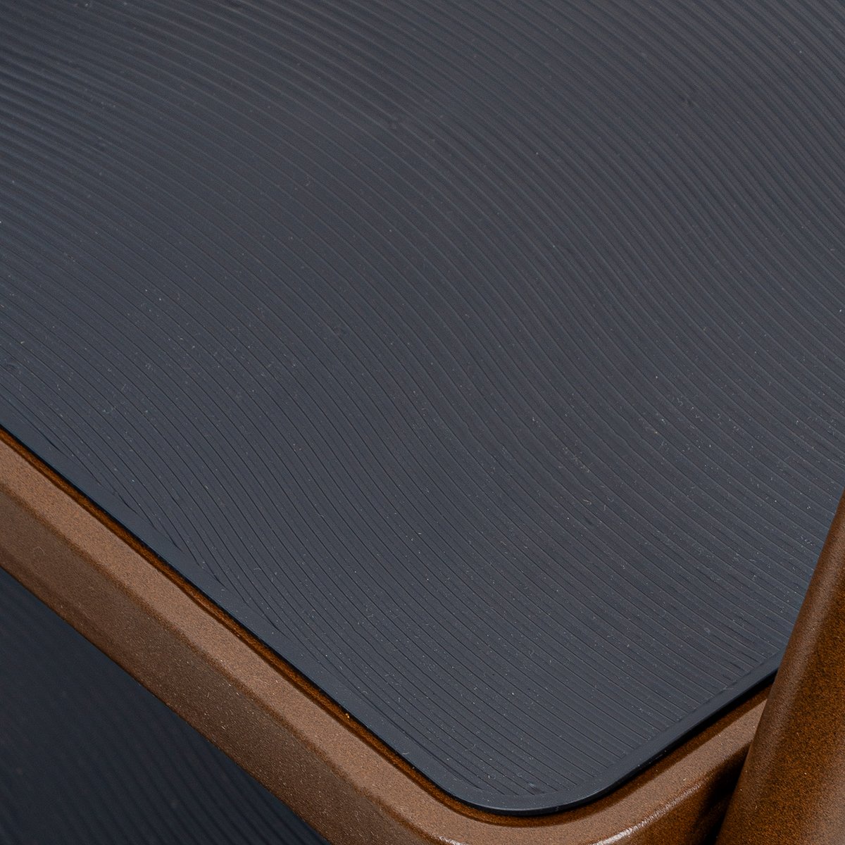 Escadote com 2 degraus em metal 96cm,  Escadote com 2 degraus em metal 96cm