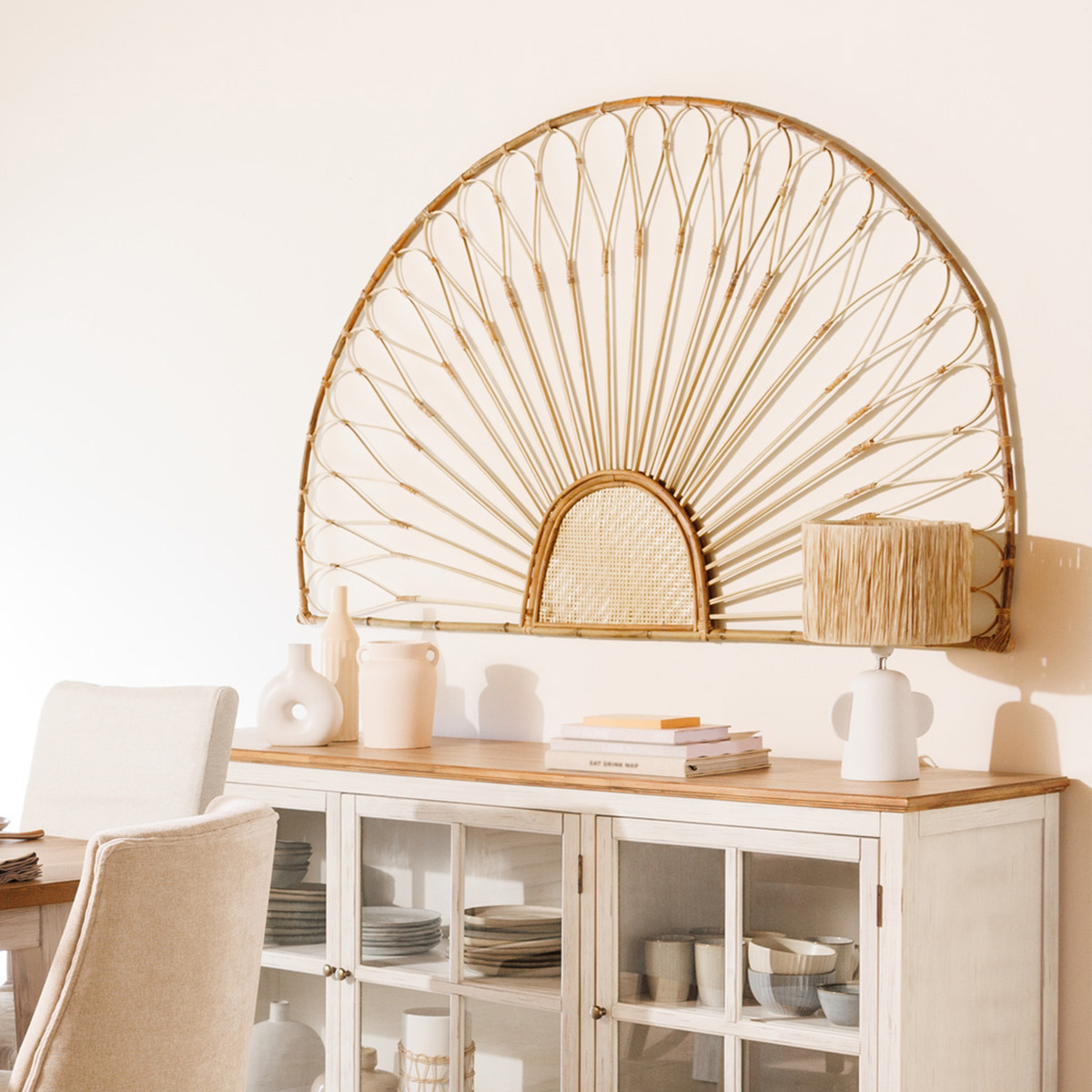 Cabeceira THE FLORAL bege em rattan e bambu