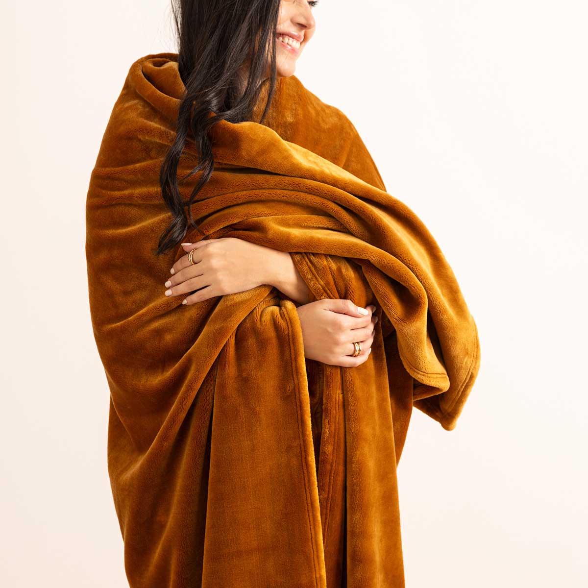 Manta CUDDLY ocre 130x180cm