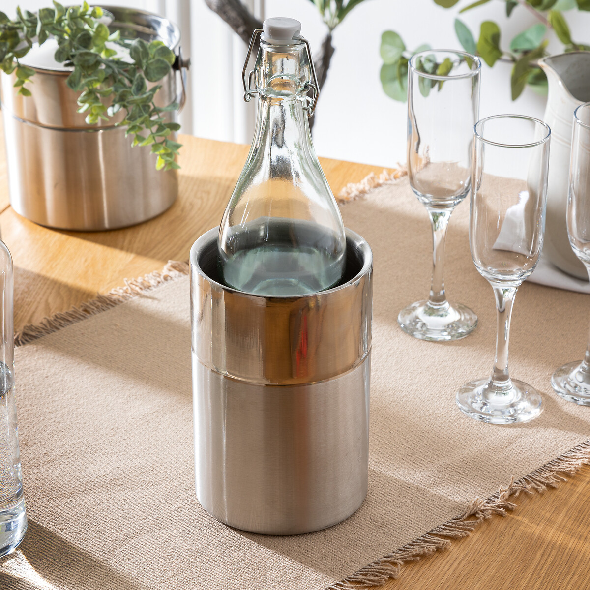 Refrigerador em inox 12cm