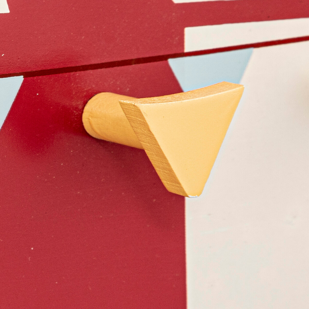 Cabide CIRCUS vermelho e cru em mdf