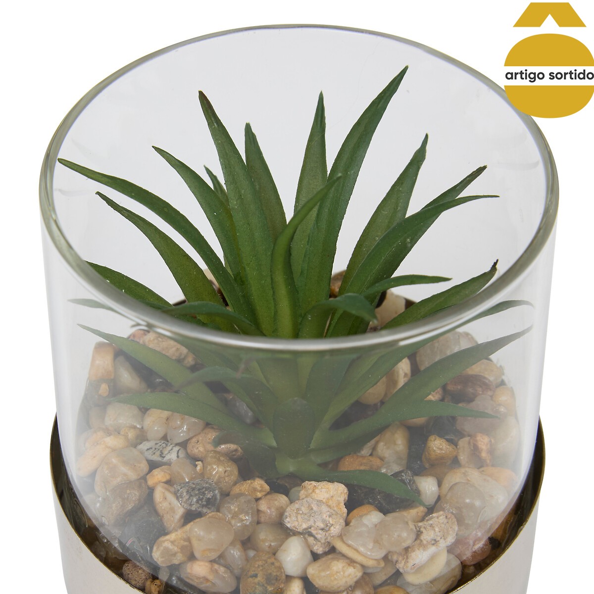 Vaso com planta artificial verde