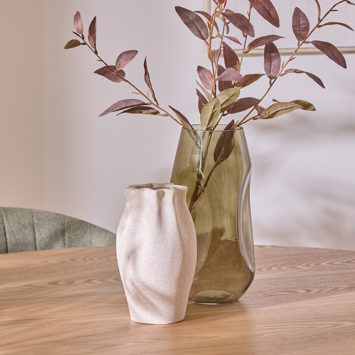 Jarra GRIGOR branca em cerâmica 20,5cm