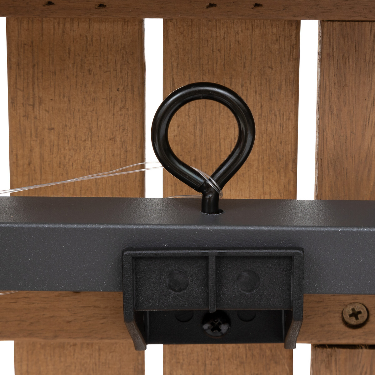 Mesa extens&iacute;vel FOLYA em alum&iacute;nio e madeira eucalipto