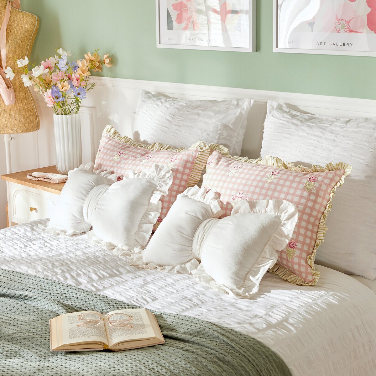 Almofada la&ccedil;o FLEURS SAUVAGES branca 30x50cm