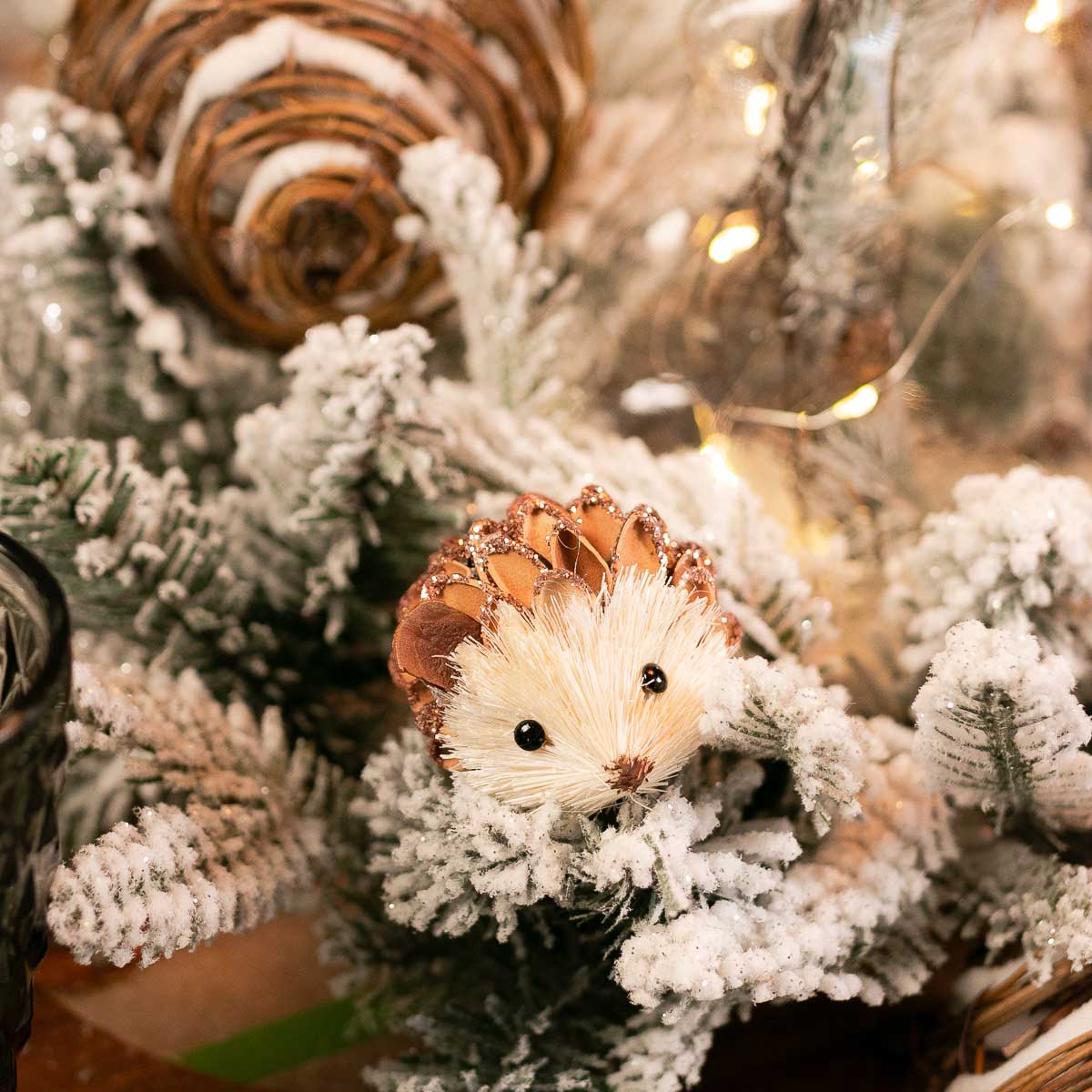 Conjunto de 3 ouriços com mola castanhos 7cm,  Conjunto de 3 ouriços com mola castanhos 7cm