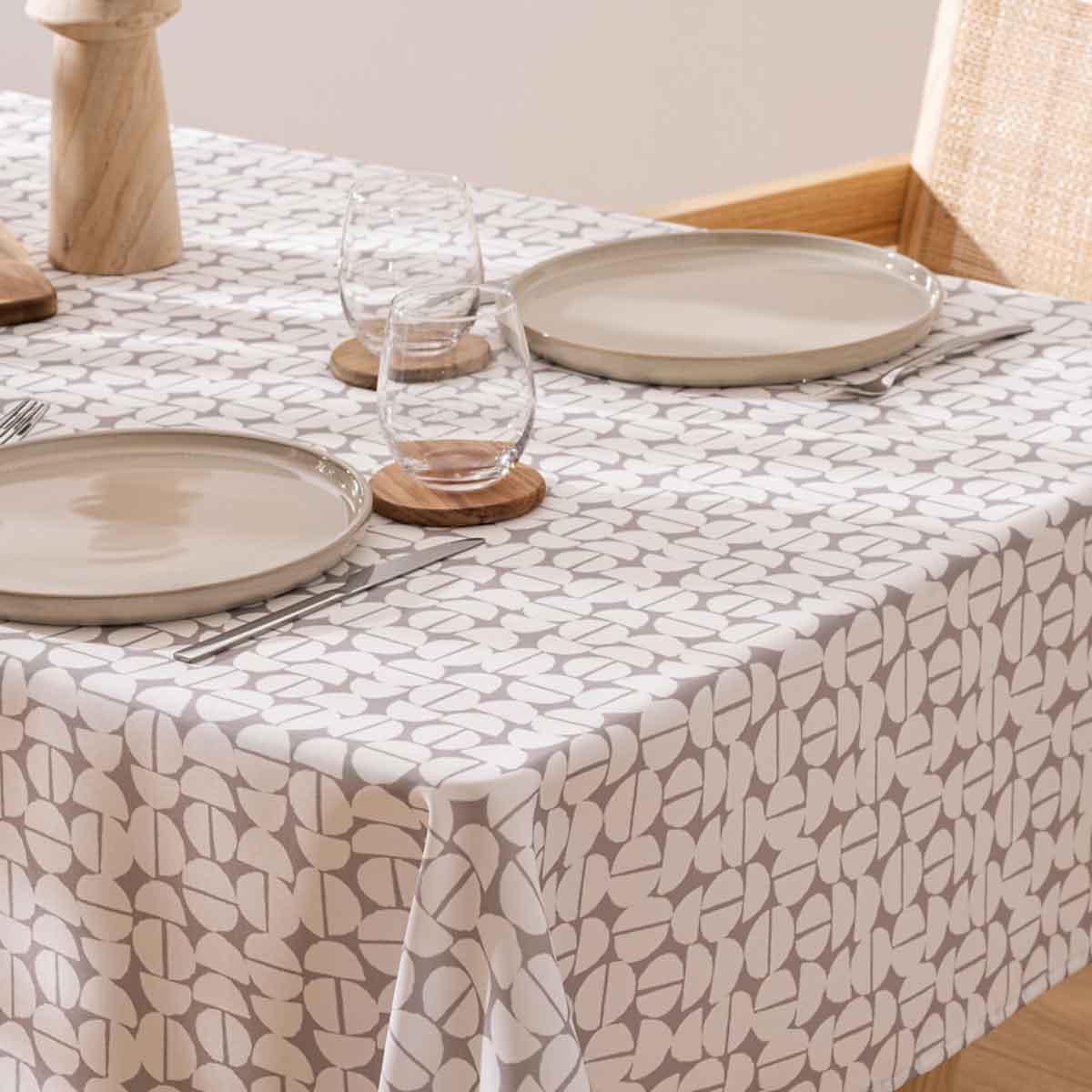 Toalha de mesa YAHTO cinza 140x240cm