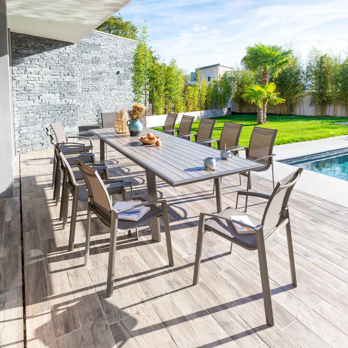 Mesa PAVANE extens&iacute;vel 12 lugares