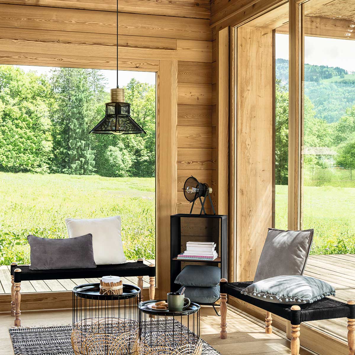 Candeeiro de mesa RODO preto em metal