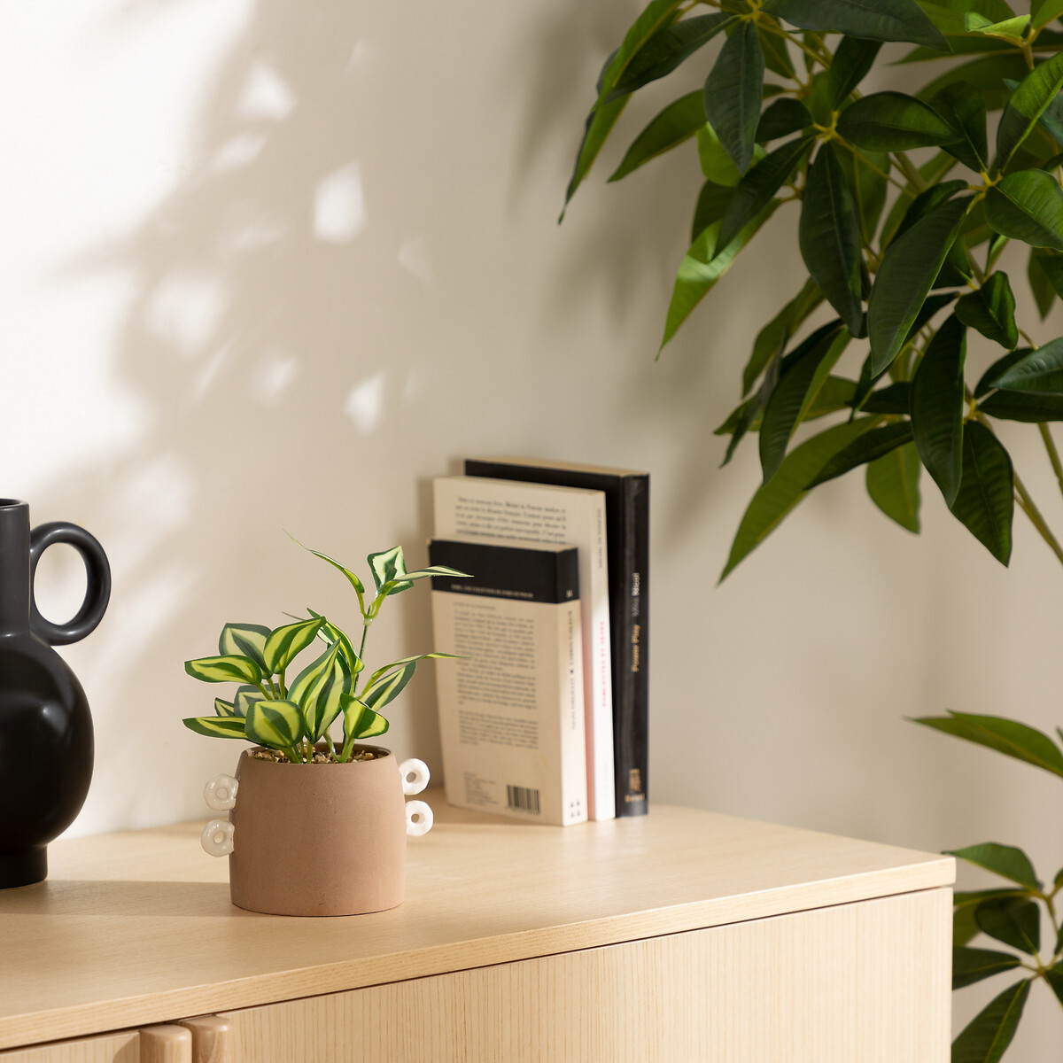 Planta artificial OLME com vaso de cer&acirc;mica 22cm