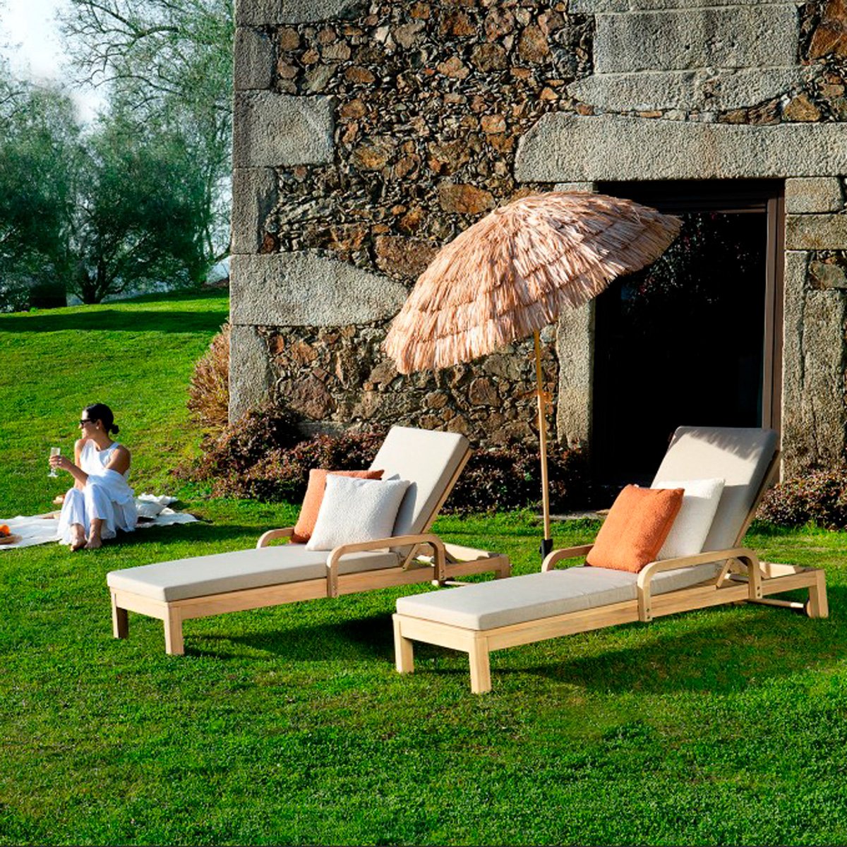 Espregui&ccedil;adeira PAPOUASIE taupe em madeira ac&aacute;cia