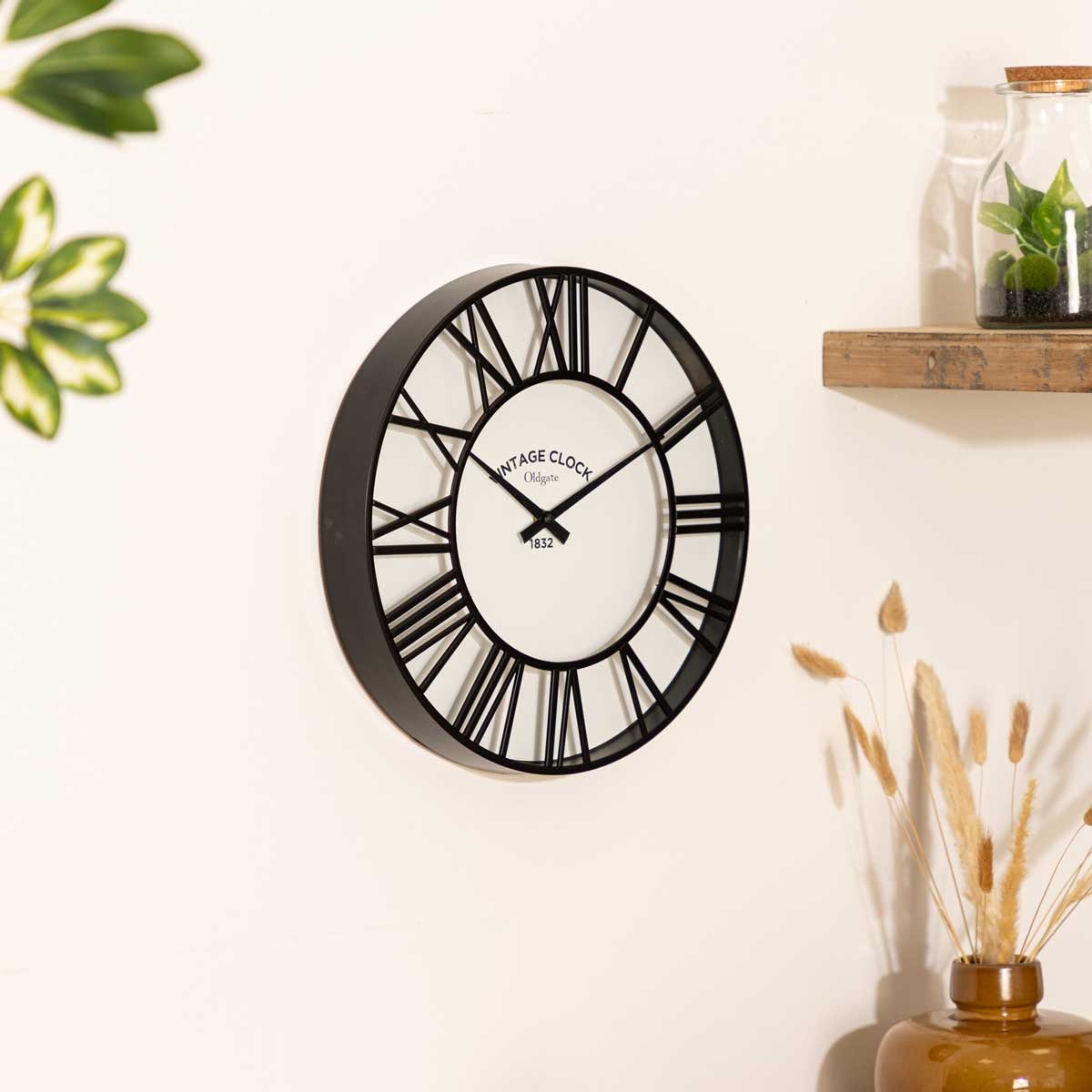 Rel&oacute;gio decorativo de parede preto VINTAGE