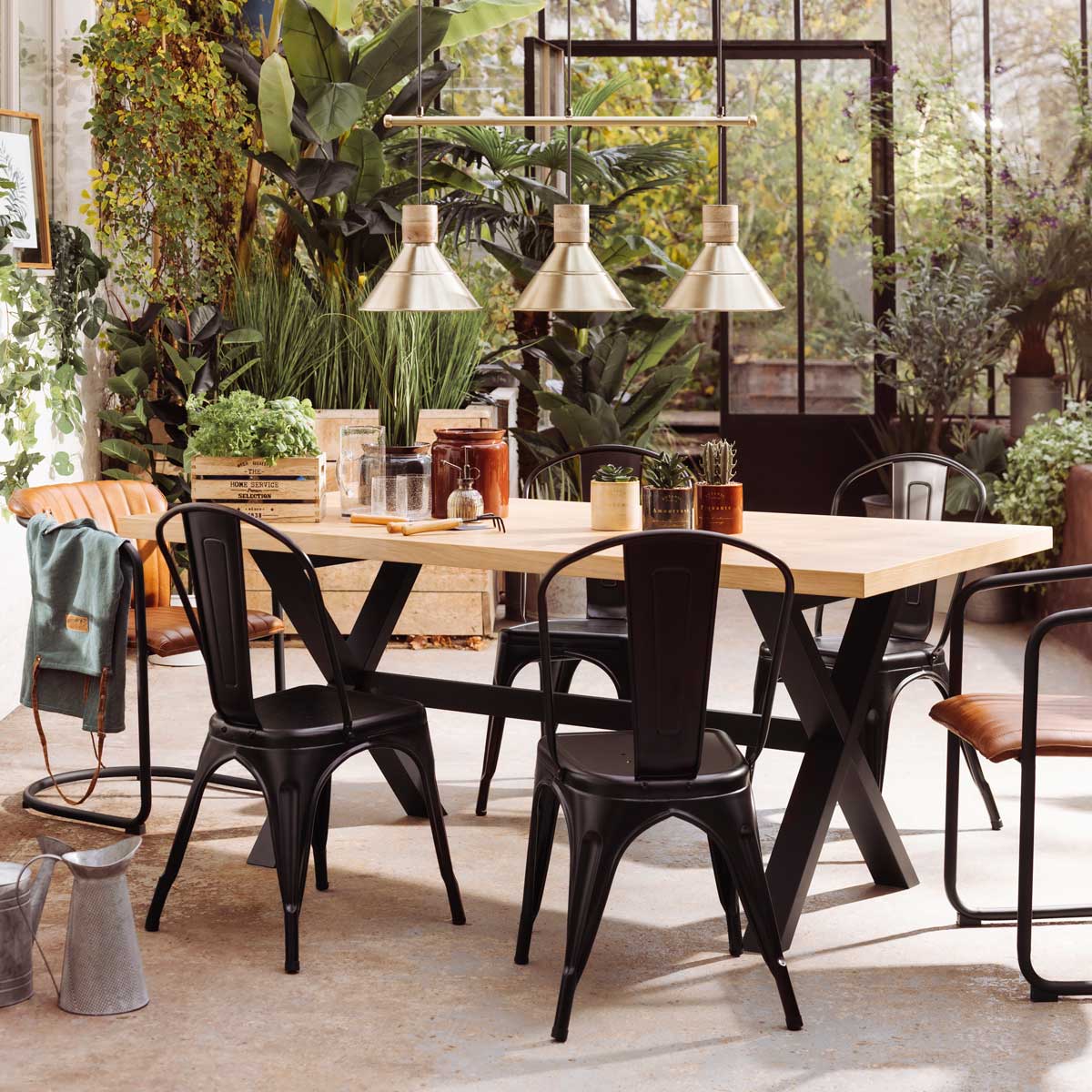 Candeeiro de teto CARAVANE dourado com 3 focos de luz