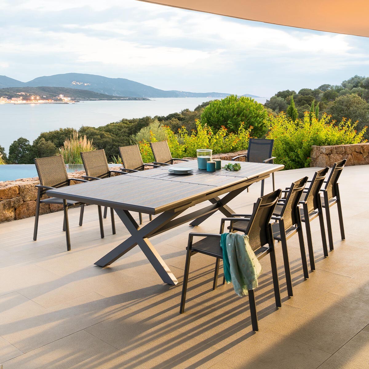 Mesa extens&iacute;vel AXIOME cinza ard&oacute;sia 220-279cm