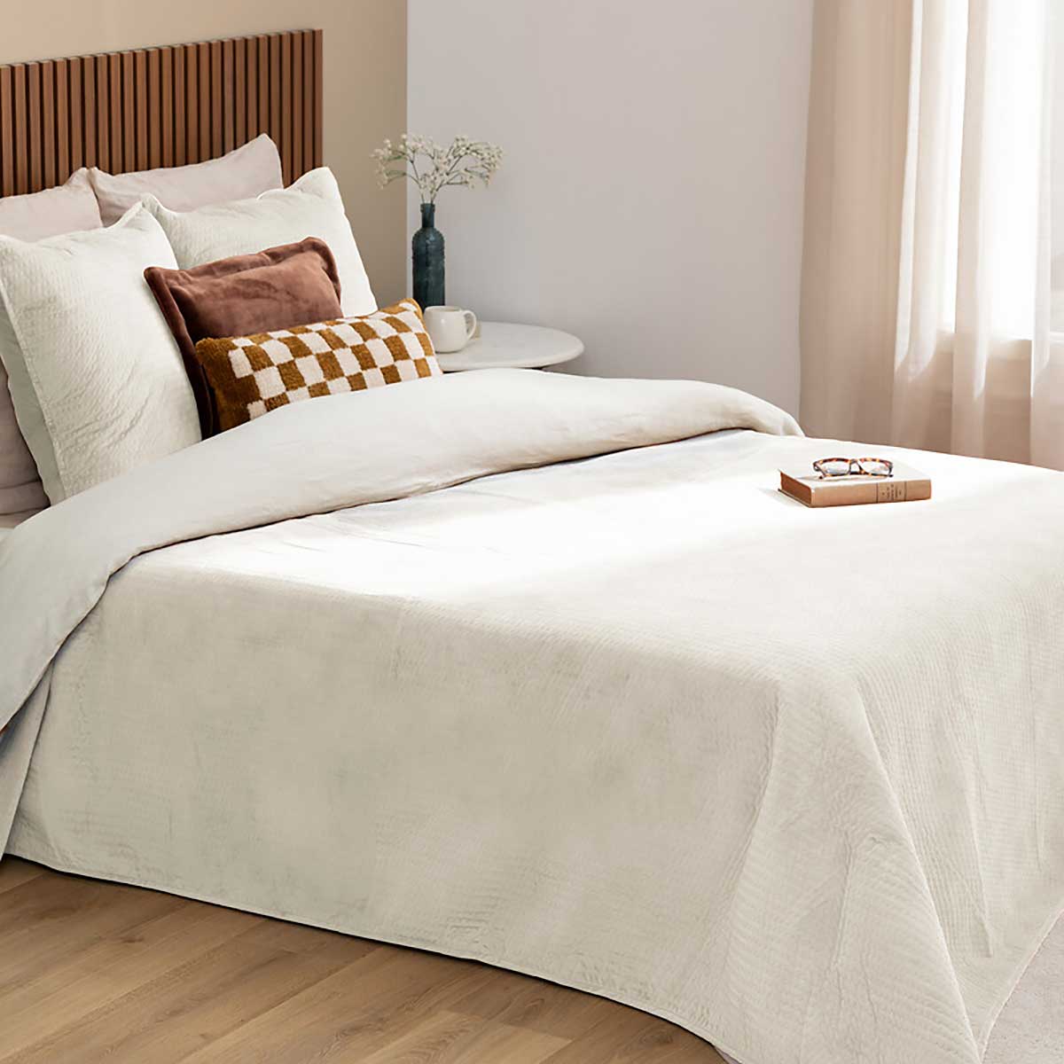 Colcha e 2 capas de almofada LILOU cru 240x260cm