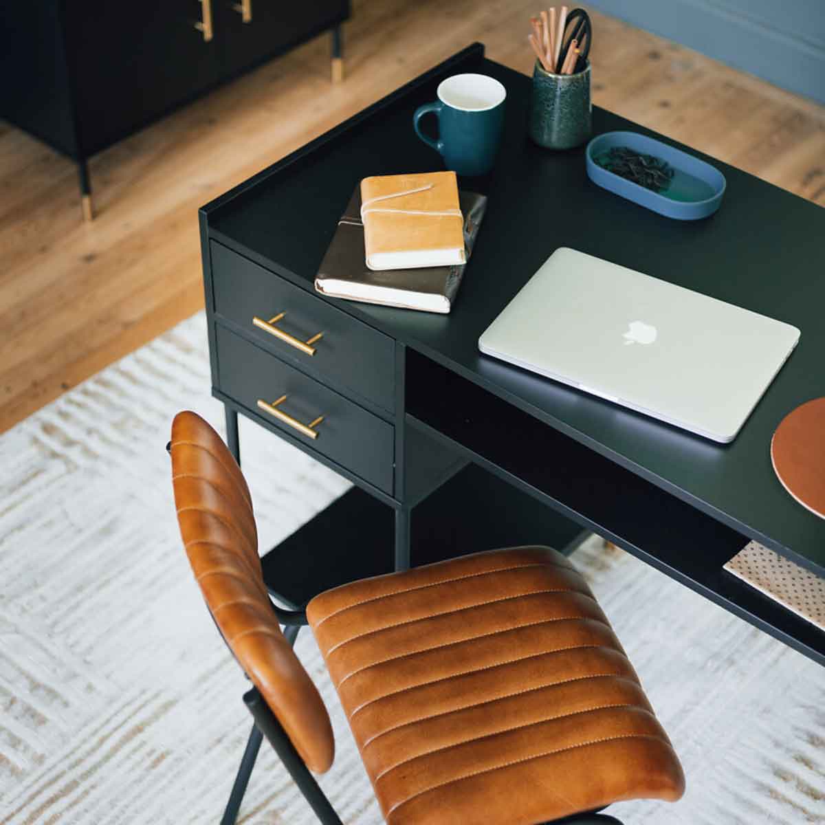 Secret&aacute;ria TEDY preta 110cm