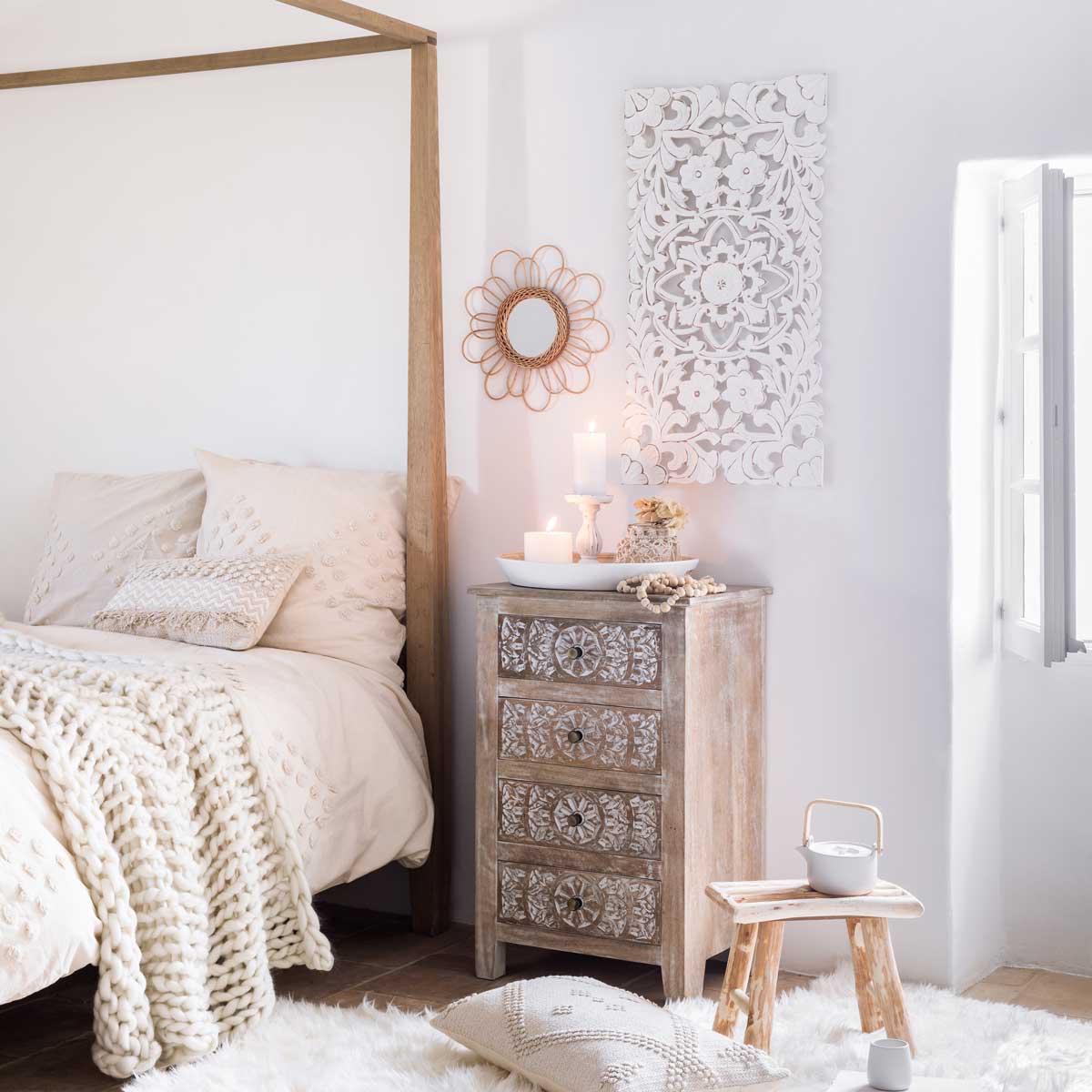 Tamborete castanho em madeira WOODY