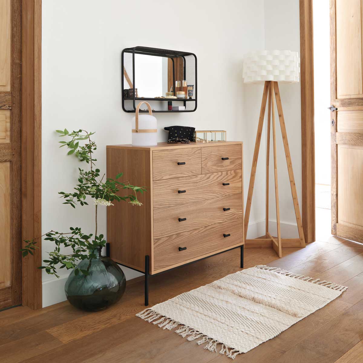 Jarra ULY verde caqui de vidro reciclado 33cm