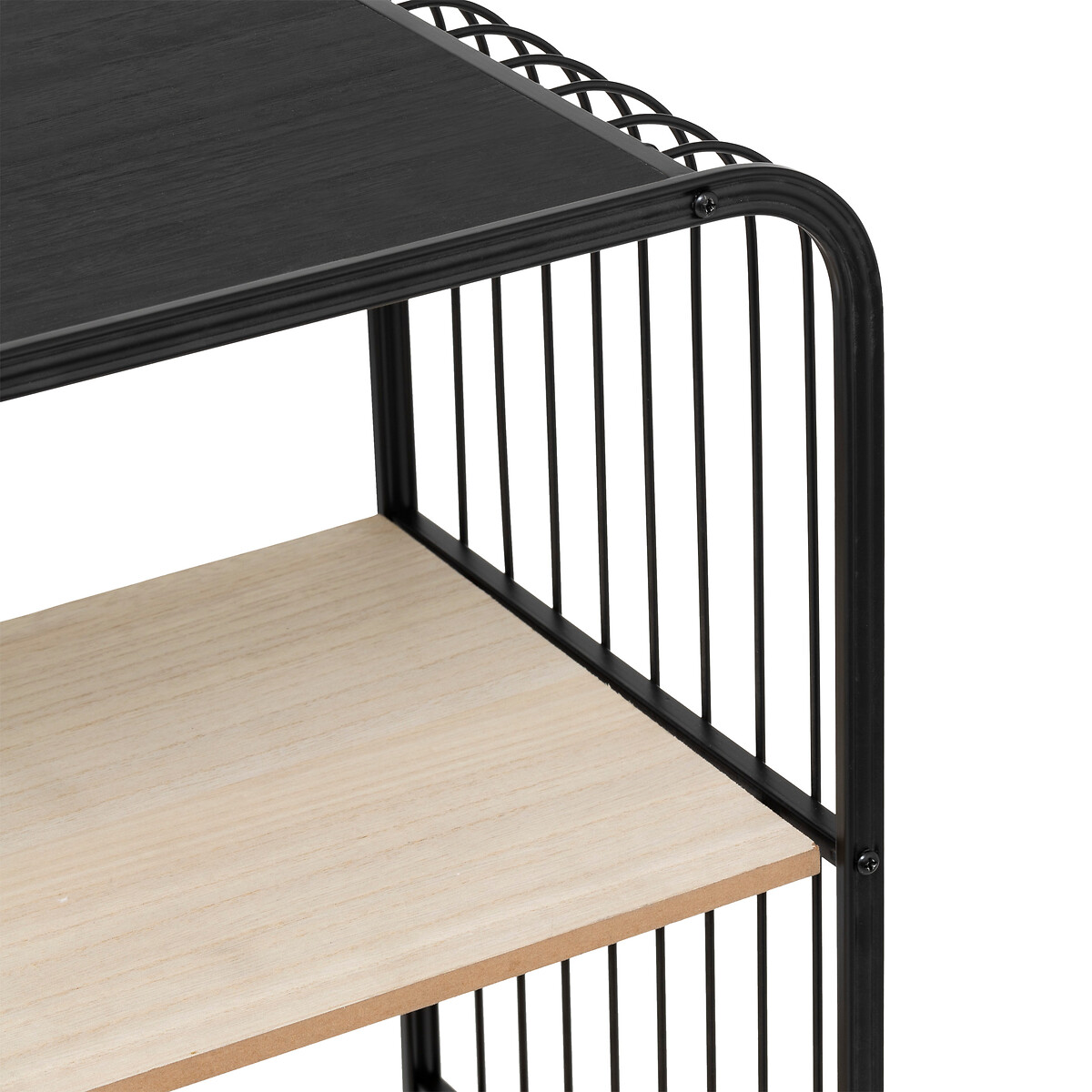 Estante preta com 4 níveis