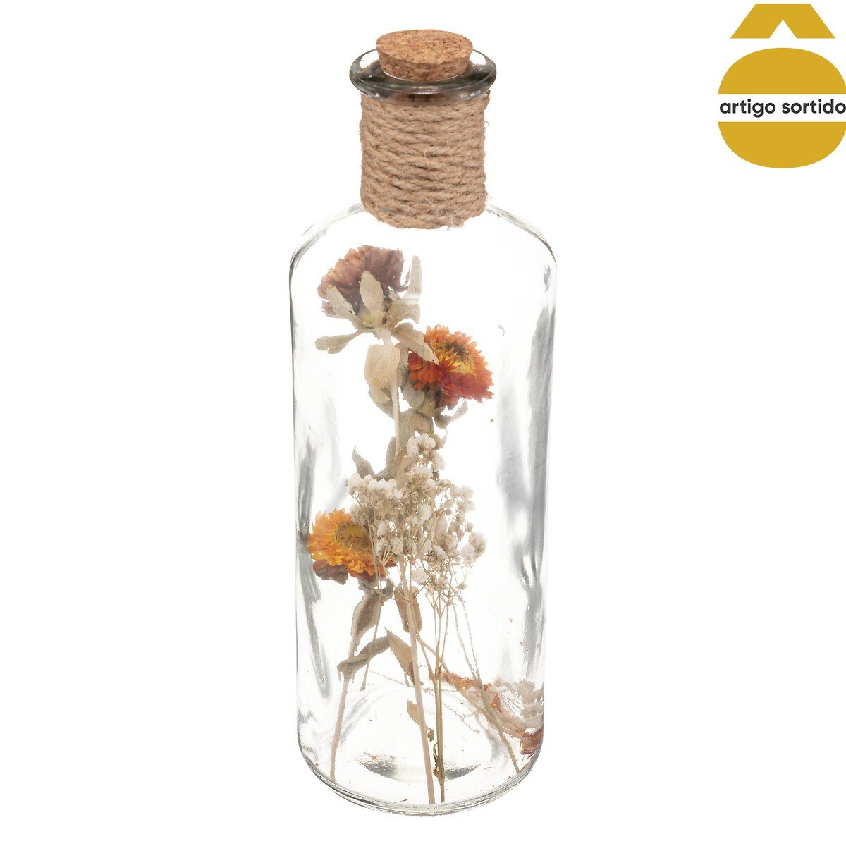 Jarra de vidro com flores secas