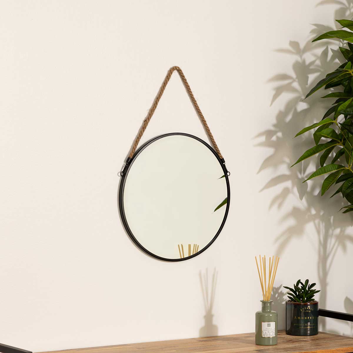 Espelho de parede ETNIC redondo preto com corda 38cm