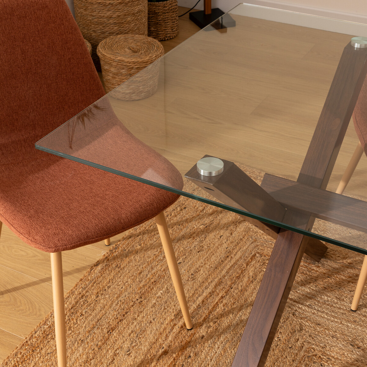 Mesa de jantar JOREL castanha com vidro temperado 180cm