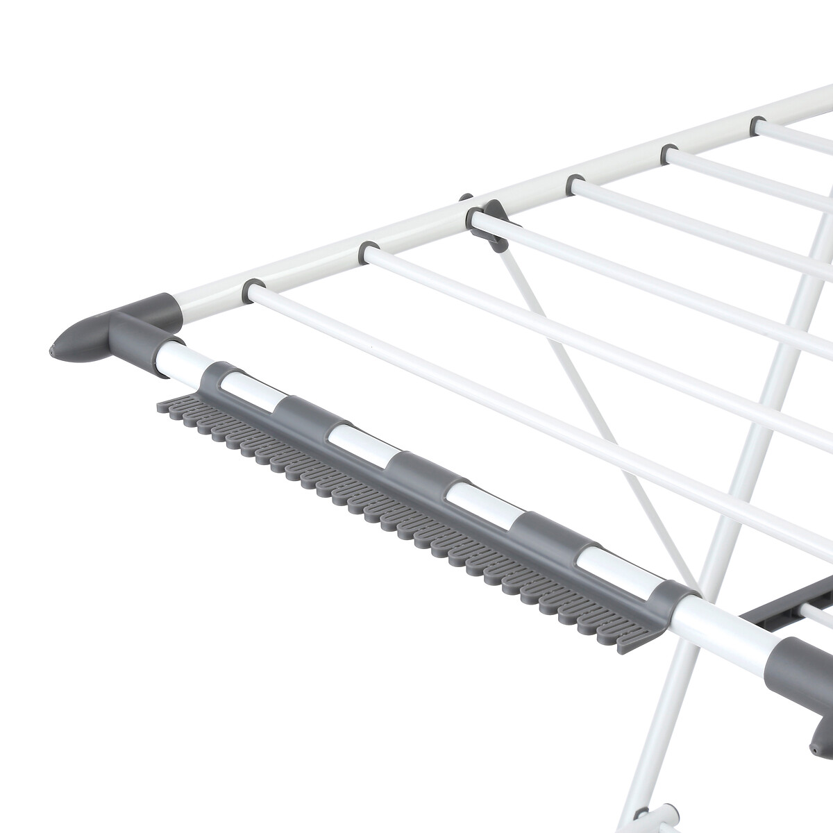 Estendal com acessórios,  Estendal com acessórios