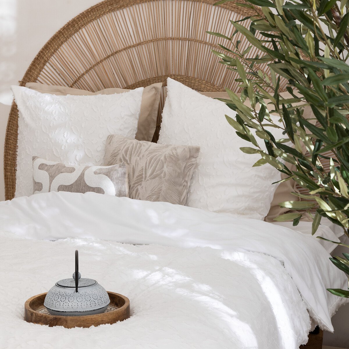 Capa de edred&atilde;o e 2 capas de almofada branco SWAN 240x260cm