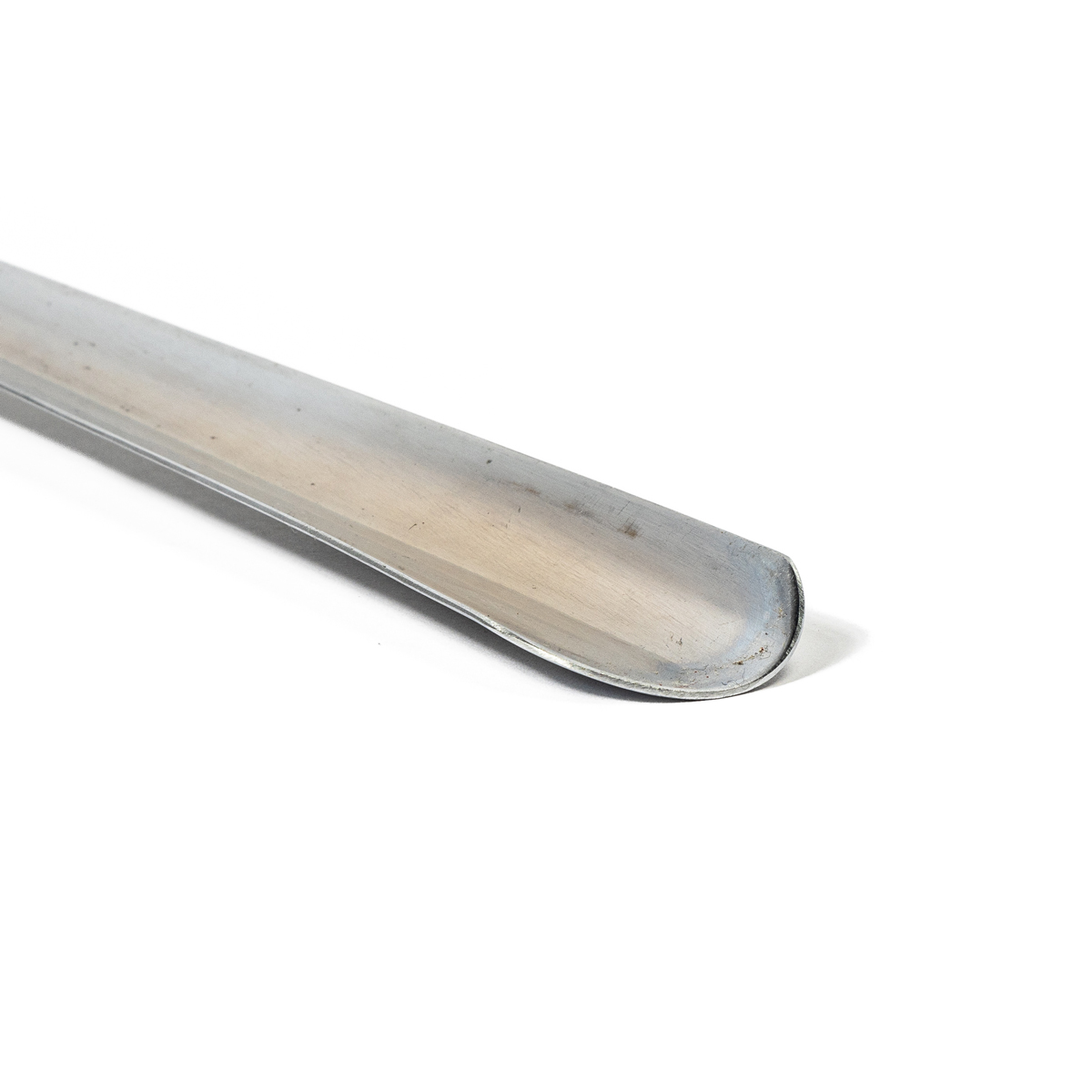 Calçadeira metálica grande