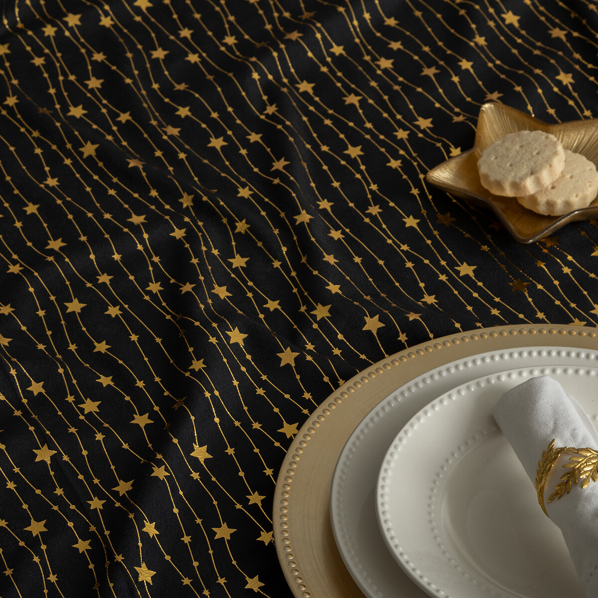Toalha de mesa preto em em veludo com estrelas 140x240cm