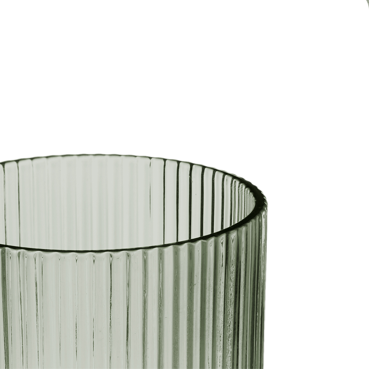 Copo de &aacute;gua riscas verde com p&eacute; 37cl