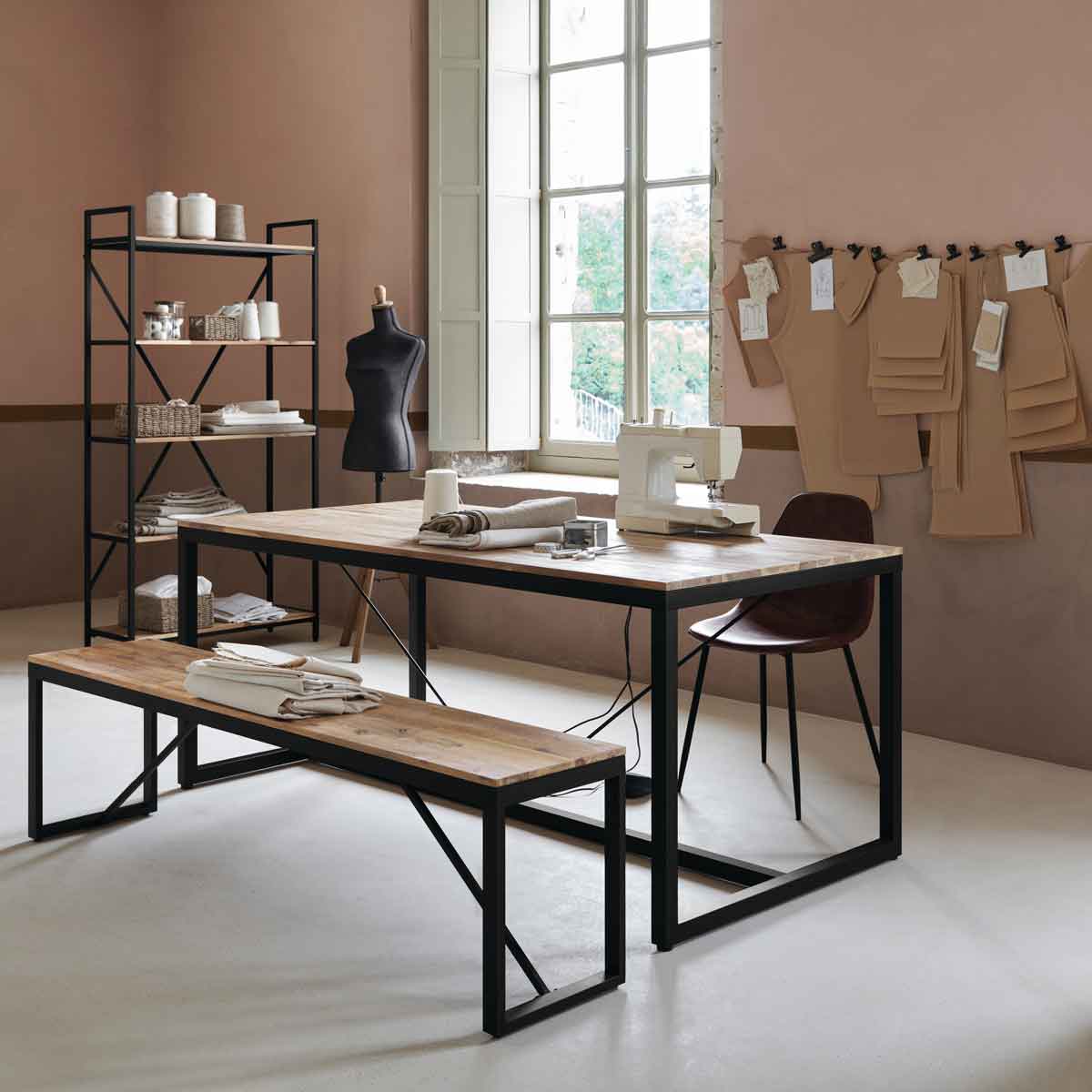 Banqueta EDENA castanho em madeira acácia