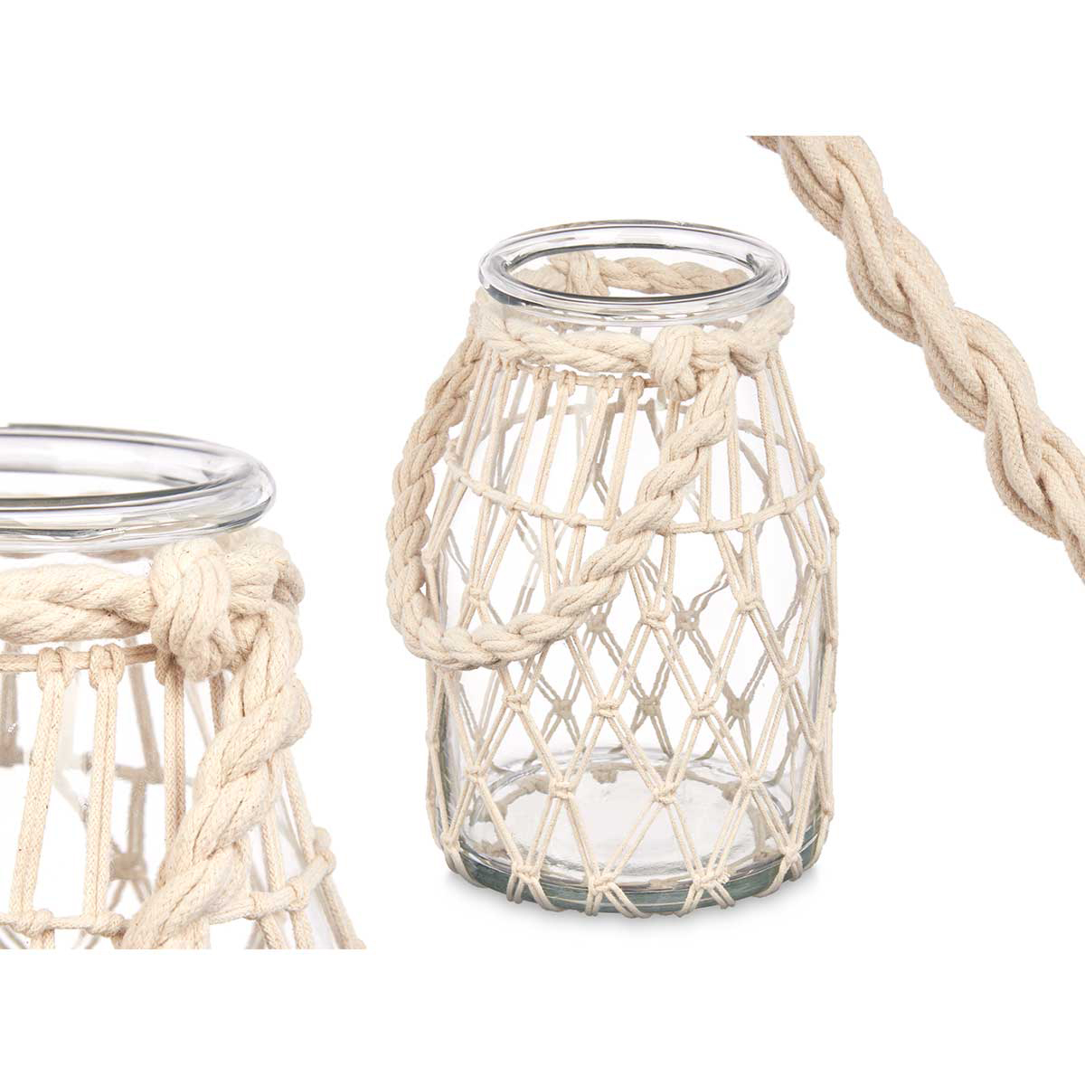 Castiçal de vidro com macramé bege,  Castiçal de vidro com macramé bege